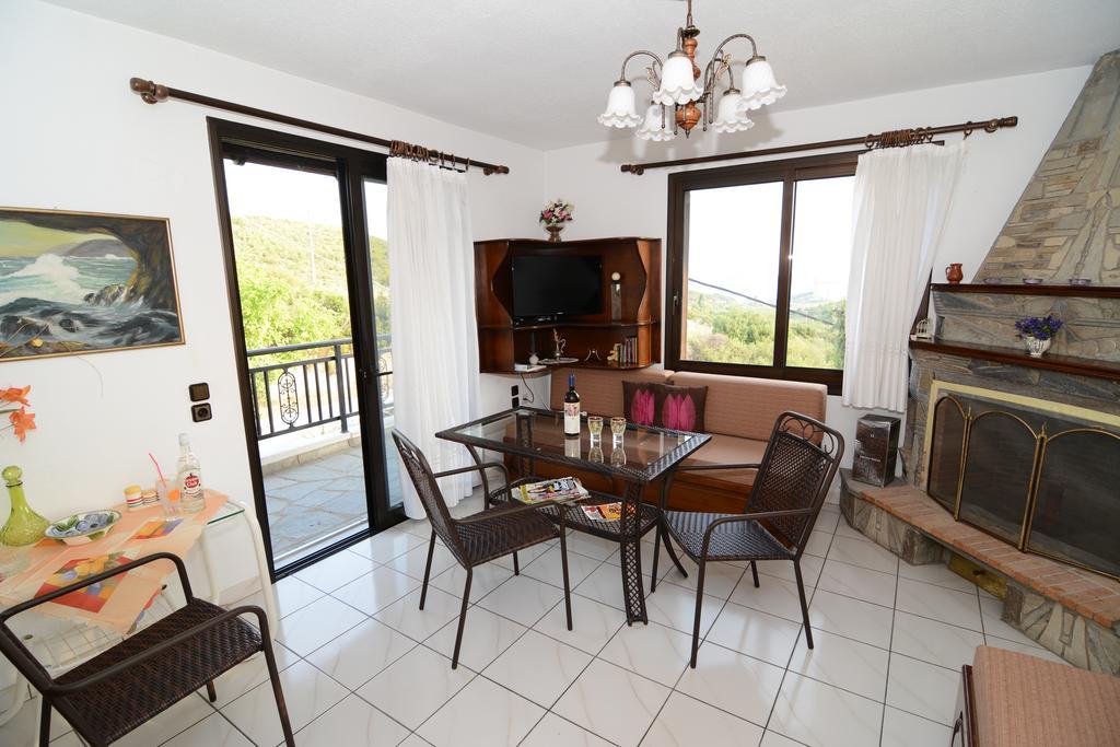 Villa Kirki Nea Iraklitsa Zimmer foto